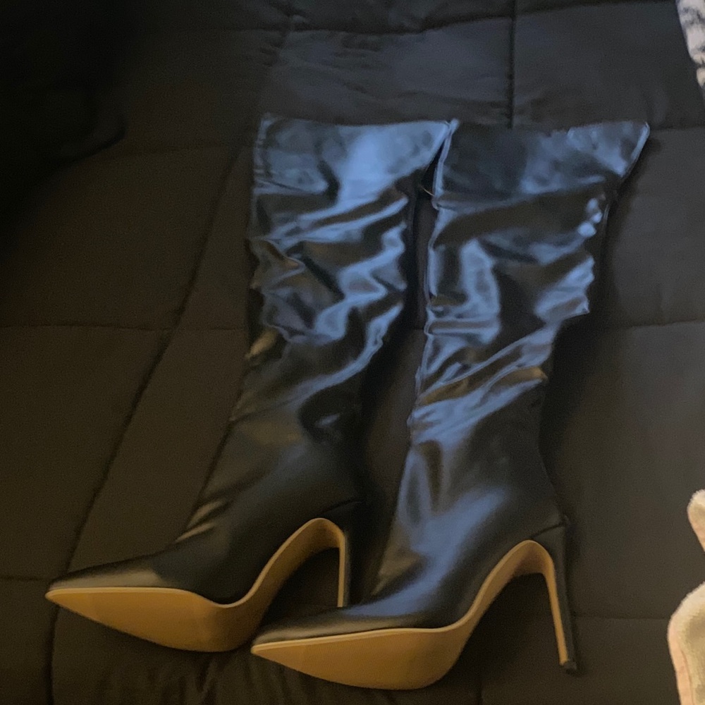 Women's Black Over-the-Knee Stiletto Boots